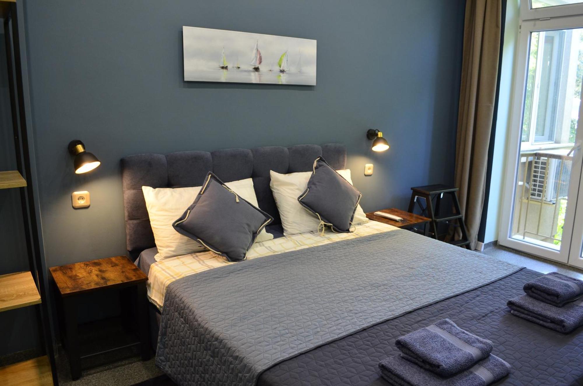 Sea Vibes 1 Bedroom Apartment - Free Public Parking, Wifi, Cable & Smart Tv, 0,9 Km To Beach Варна Екстериор снимка